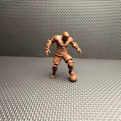 Chiến binh bóng đá mặc giáp (Armored Soccer Warrior)