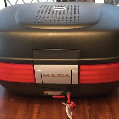 Nút bấm mở thùng Givi Z282 dành cho Givi E50 Maxia
