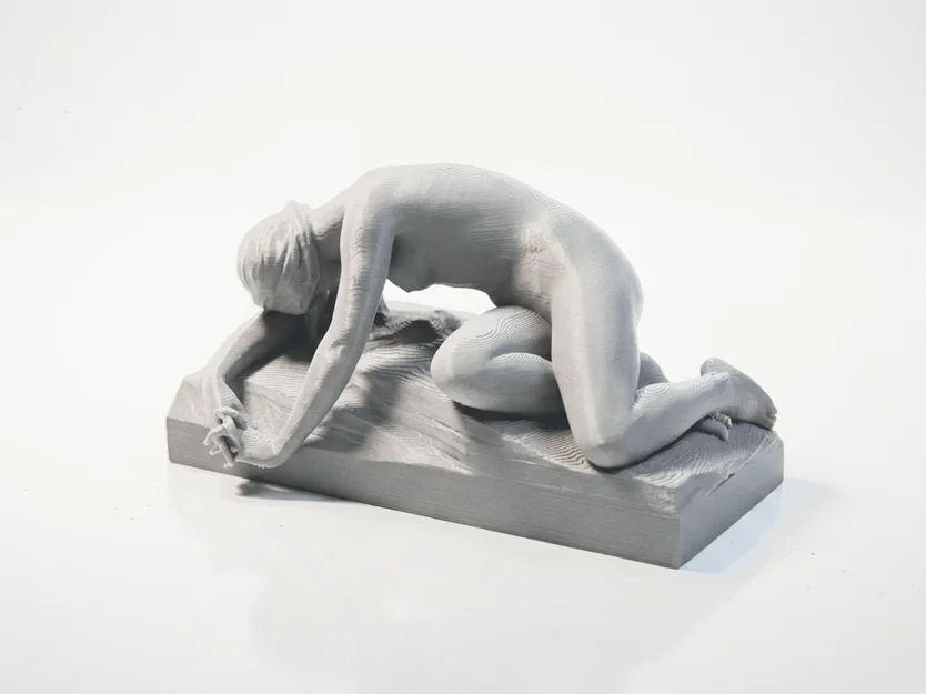 Tượng Điêu Khắc Cổ Điển 'In Sorrow' - Mẫu In 3D Đầy Cảm Xúc - Image 1