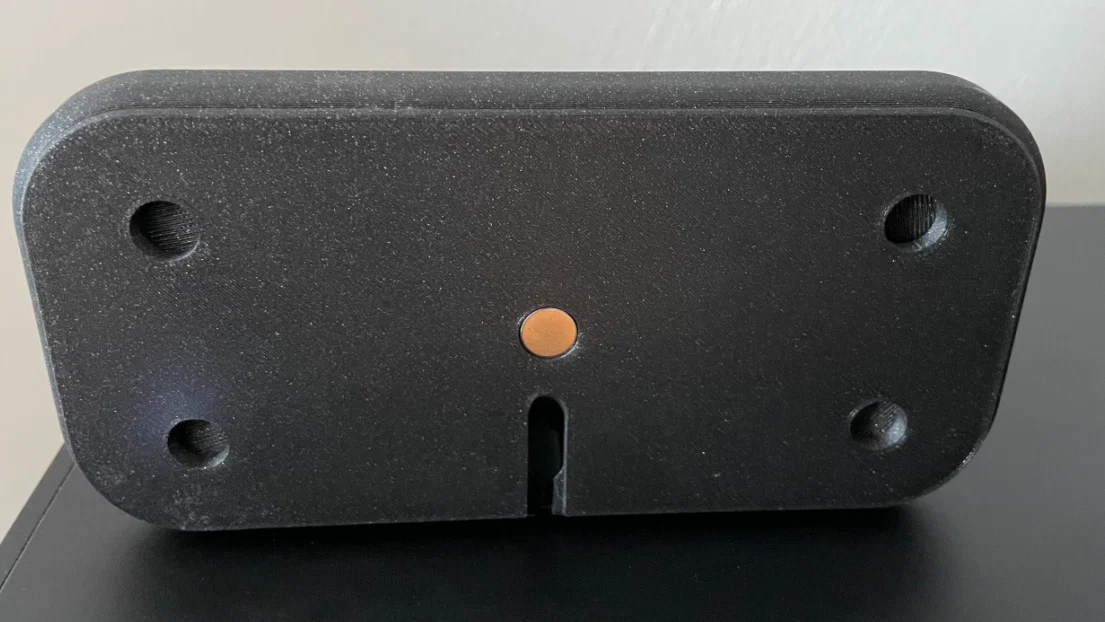 Đế dựng Steam Controller in 3D với khe cắm nam châm chắc chắn - Image 2