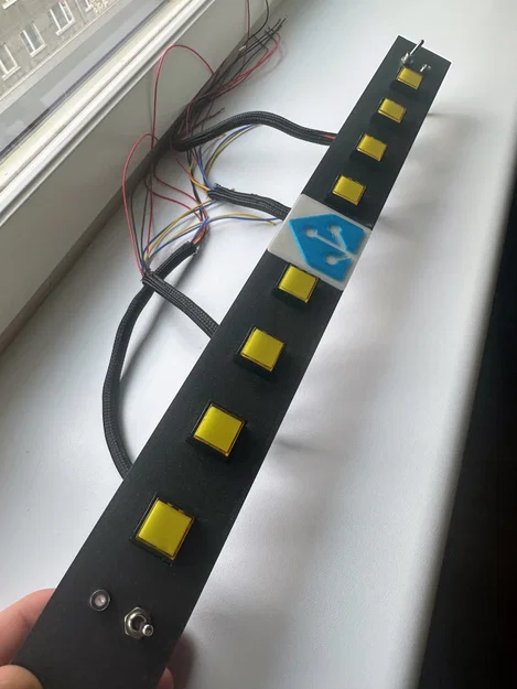 Bảng điều khiển nút nhấn gắn tủ rack (Rack pushbutton panel) - Image 1