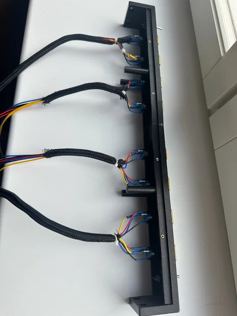 Bảng điều khiển nút nhấn gắn tủ rack (Rack pushbutton panel) - Image 3