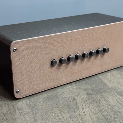 Hộp Chuyển Đổi Component (Component Switch Box)