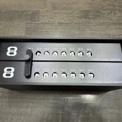 Hộp Chuyển Đổi Component (Component Switch Box)