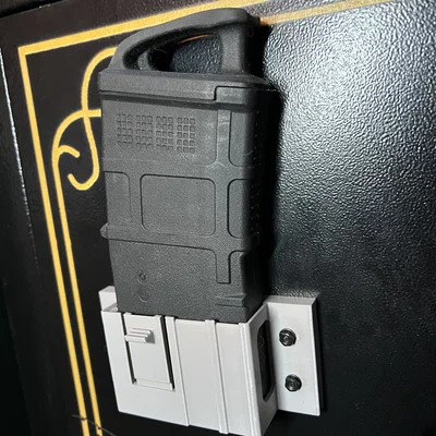 Giá treo băng đạn STANAG - AR-15 (Sử dụng nam châm 40mm)