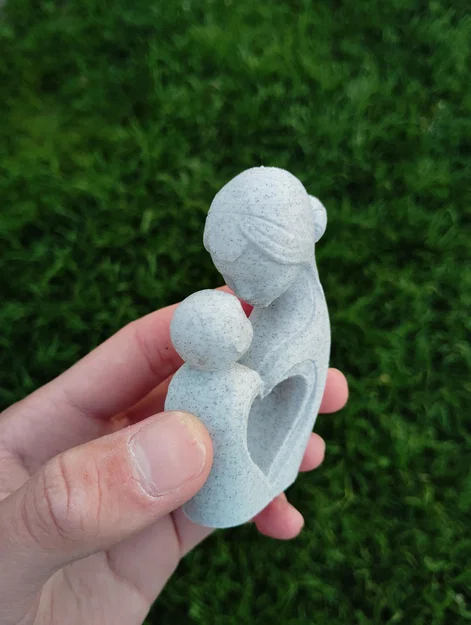 Tượng Trái Tim Mẹ và Bé Tinh Tế – Quà Tặng Ngày Của Mẹ - Image 2