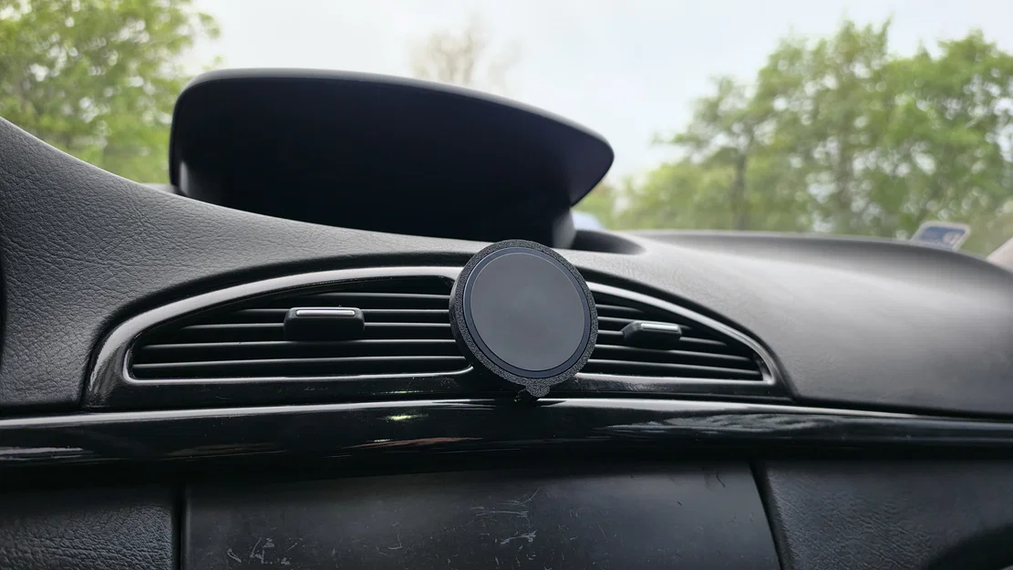 Giá đỡ MagFit / MagSafe cho xe Renault Laguna II - Image 4