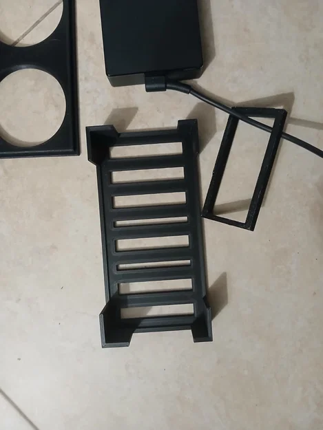 Ốp bảo vệ bộ sạc ASUS TUF V1: Giải pháp chống va đập, thoát nhiệt tốt - Image 3