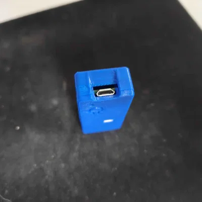 Vỏ bảo vệ (Case) cho Raspberry Pi Pico W với chân cắm (Headers)