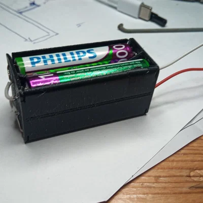 Đế đựng 4 pin AAA thiết kế siêu mỏng