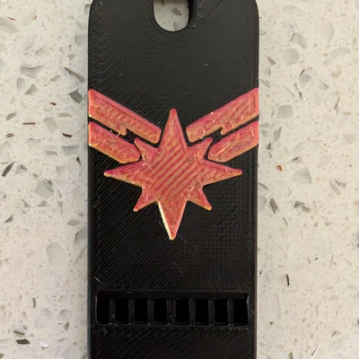 Còi báo động in 3D phong cách Captain Marvel độc đáo