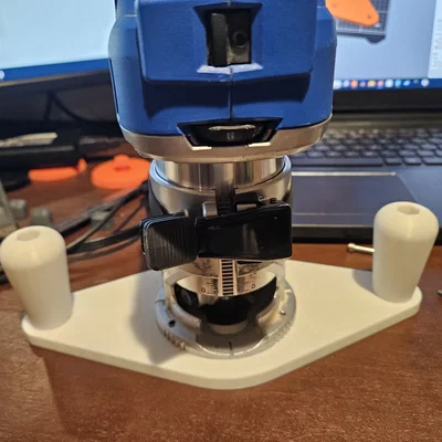 Tấm Adapter Plate cho Kobalt Trim Router (KR 124B-03)