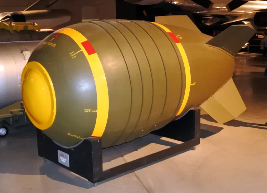 Bom hạt nhân Mark 6 (Mark 6 Nuclear bomb) - Image 2