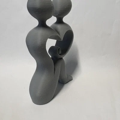 Love – Tượng đôi tình nhân tạo hình trái tim
