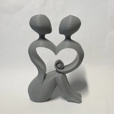 Love – Tượng đôi tình nhân tạo hình trái tim