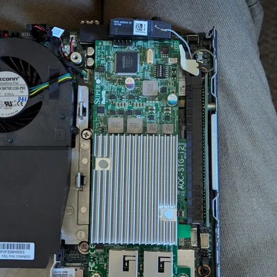 Khung gắn card mạng SuperMicro AOC-STG-i2T cho Lenovo Tiny