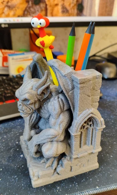 Kẹp bút gargoyle cánh gập (Folded-wing gargoyle pen holder) - Image 3