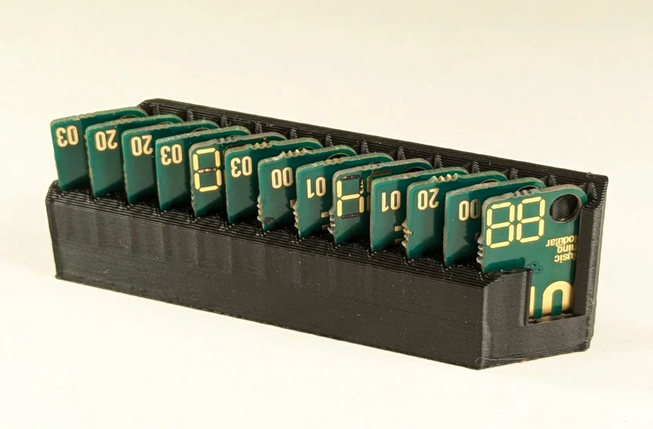 Khay Đựng Thẻ Chương Trình Cho Music Thing Modular Workshop System - Image 1