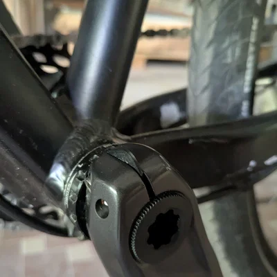 Hollowtech II Safety Crank Arm – Miếng chèn an toàn cho Shimano Hollowtech 2