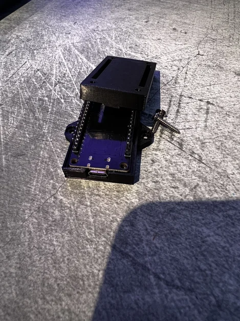 Vỏ hộp bảo vệ treo tường cho ESP32 CH340C (USB-C Case) - Image 3