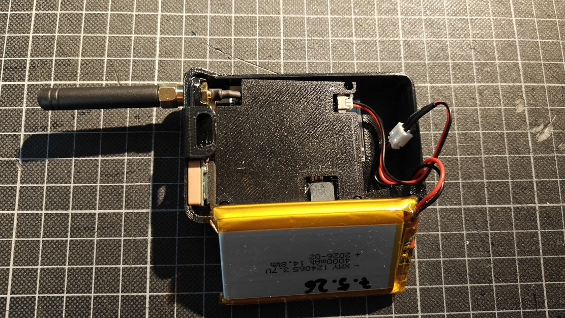 Case Seeed Wio Tracker L1 E-ink 4000mAh + Magnetic Safe - Image 6