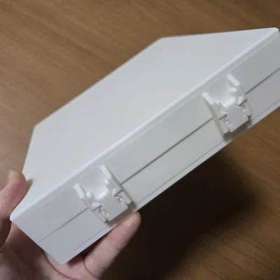 Hộp đựng MakerChip có tay xách Print-in-Place