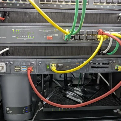 TP-Link Omada OC220 & OC200 gắn rack 19" (tích hợp lên khay @Robert)
