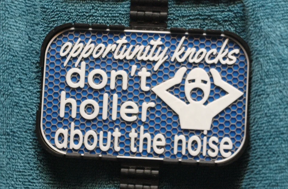 Bảng “Opportunity Knocks” (100x160mm) - Image 1
