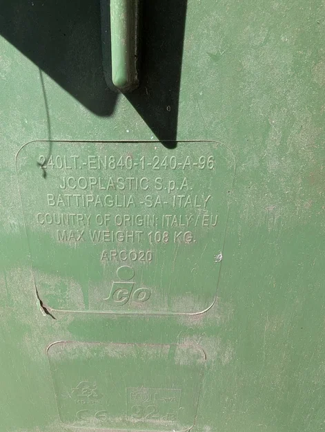 Chốt bản lề nắp thùng rác 240L JCoplastic/SEAB (Lid Hinge Pin) - Image 2