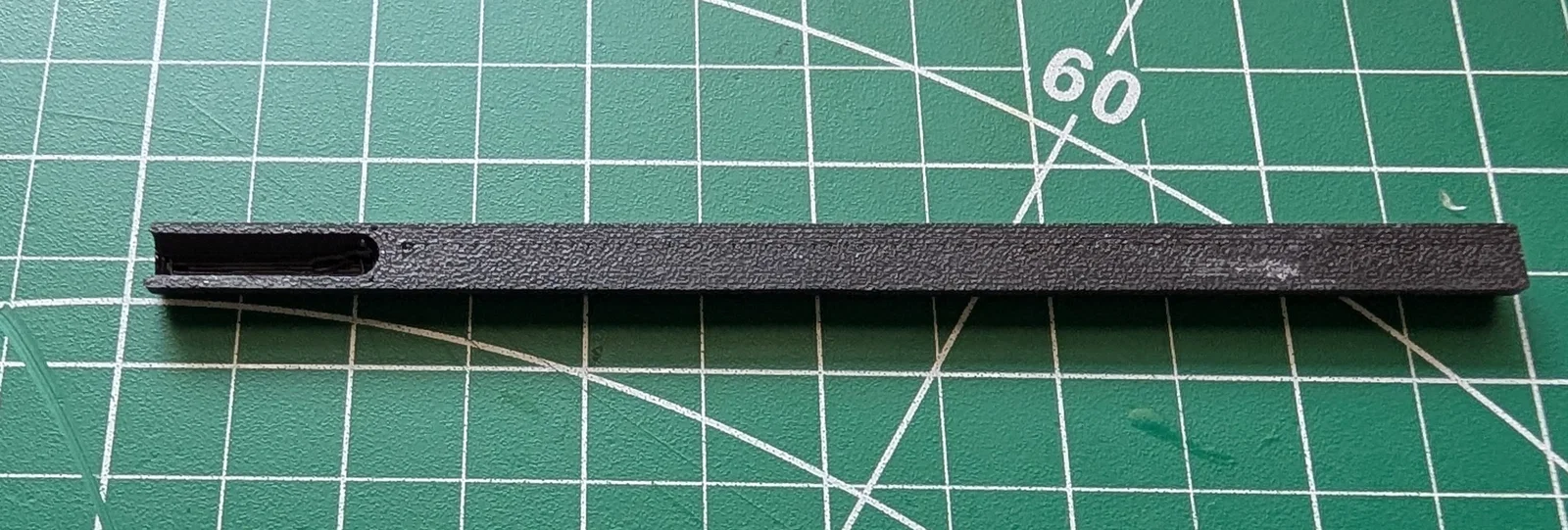 Miếng đệm thanh kéo (Charging Handle Insert) cho CMMG AR-15 - Image 1