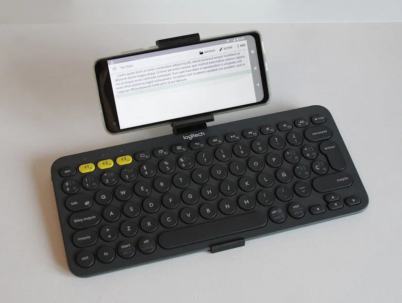 Giá đỡ điện thoại cho bàn phím Logitech K380 - Image 1