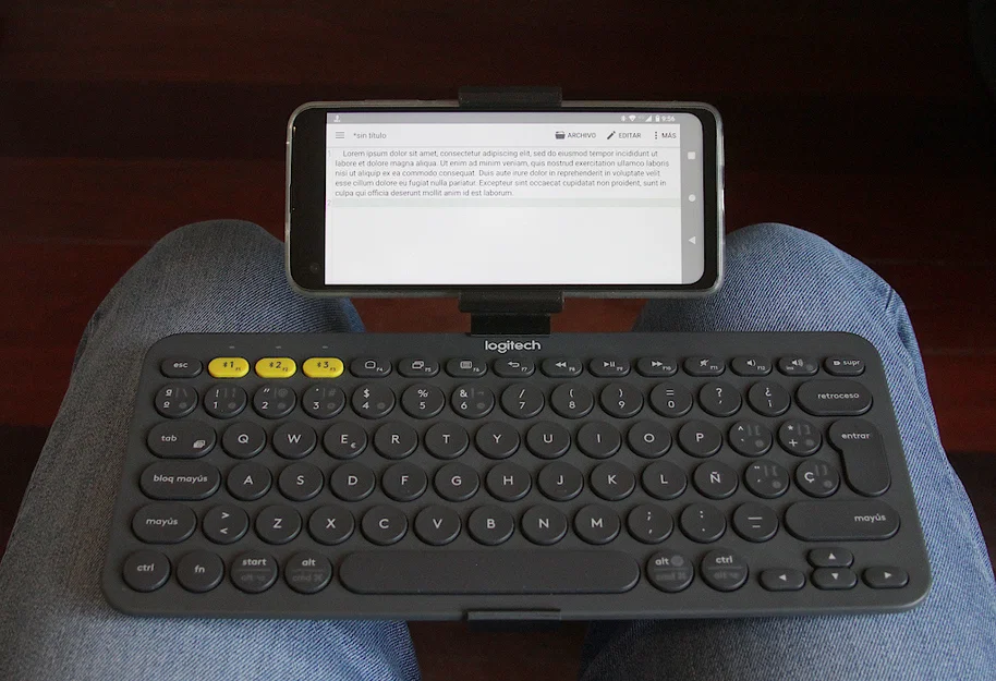 Giá đỡ điện thoại cho bàn phím Logitech K380 - Image 3