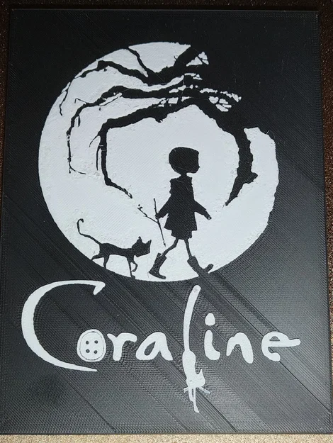 Coraline HueForge Print Đen Trắng - Image 1