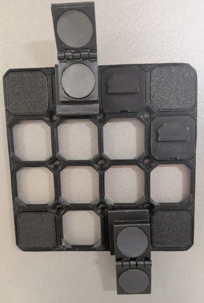 Kẹp giấy nam châm thông minh cho bảng lưới Grid… 1