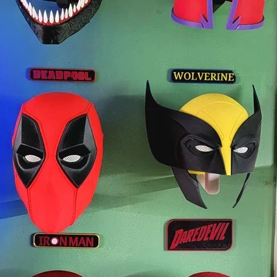 Bảng Tên Trưng Bày Nón – Helmet Showcase Nameplates