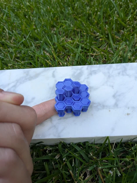 Pin Screen Fidget - Image 3