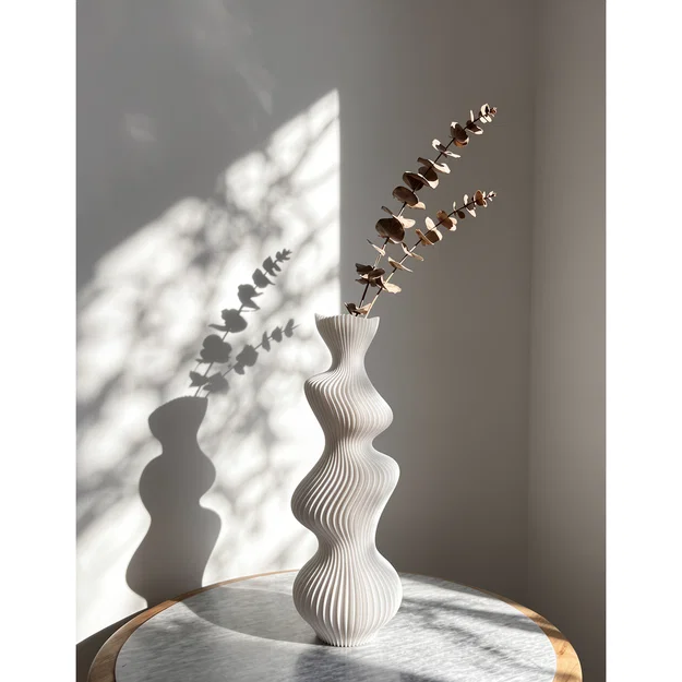 The Fluid Rhythm Vase – Bình hoa nhịp điệu uyển chuyển - Image 1