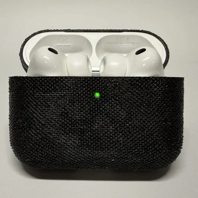Ốp AirPods Pro 3 Texture Đầu Lâu Ẩn
