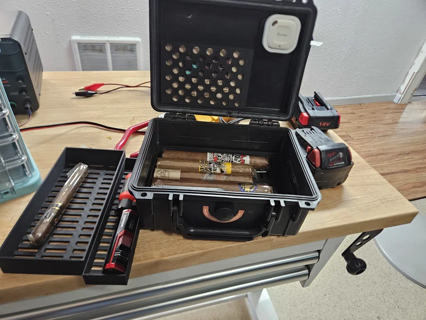 Humidor Apache 1800 (Apache 1800 Humidor) - Image 4