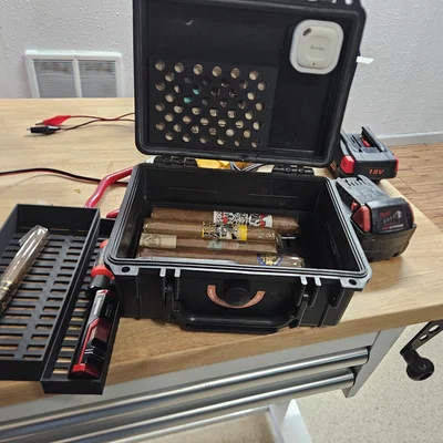 Humidor Apache 1800 (Apache 1800 Humidor)