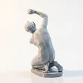 Tượng Cổ Điển Thiếu Niên Quỳ Gối – 3D Printable - Thumbnail 3
