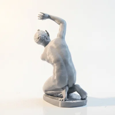 Tượng Cổ Điển Thiếu Niên Quỳ Gối – 3D Printable