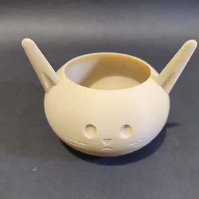 Chậu Trồng Cây Thỏ Kem Tối Giản (Minimalist Cream Bunny Planter)