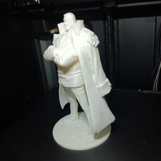 Monkey D. Garp (One Piece) - Mô hình 3D Anh Hùng Hải Quân - Image 4