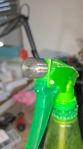 Đầu phun súng cò bóp xịt đơn giản (Simple Spray Trigger Pistol Nozzle) - Image 1