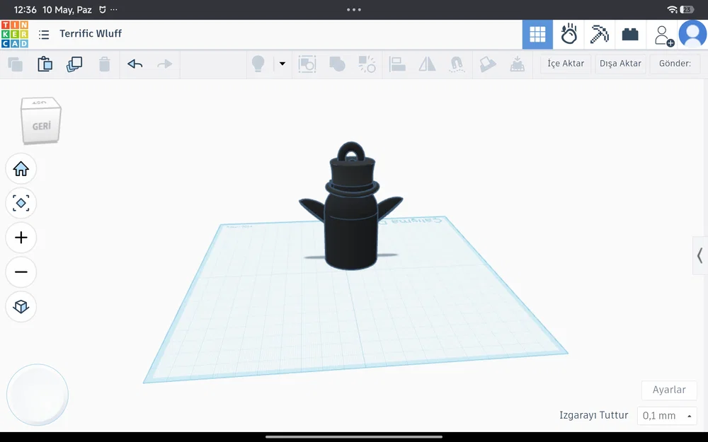 Mẫu móc khóa chim cánh cụt đội mũ siêu dễ thương để in 3D - Image 1