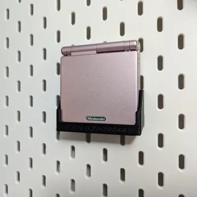 Giá treo tường 3D cho Gameboy Advance SP trên bảng Ikea Skadis