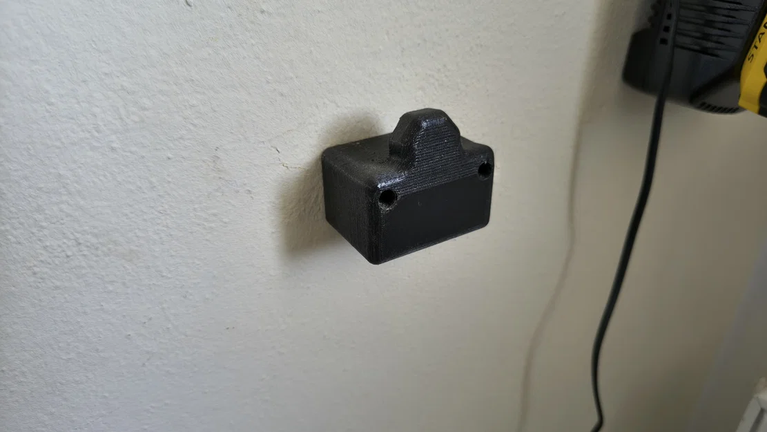 Giá treo dụng cụ Stanley và pin dự phòng (Stanley Tool Holder) - Image 5