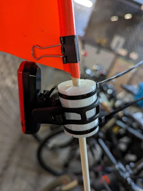 Miếng shim đèn cho cờ an toàn xe đạp (Light shim for bike flag) - Image 1