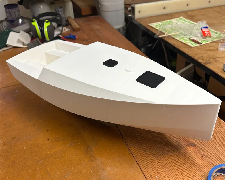 Thân du thuyền mô hình GLOBE 5.80 tỉ lệ 1:10 (Model Yacht Hull) - Image 5